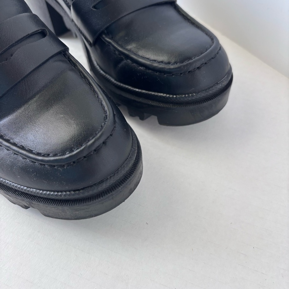 Mudd Penny Loafers Women’s Size 7.5 Black Chunky Platform Lug Block Heel Y2K - Picture 6 of 12